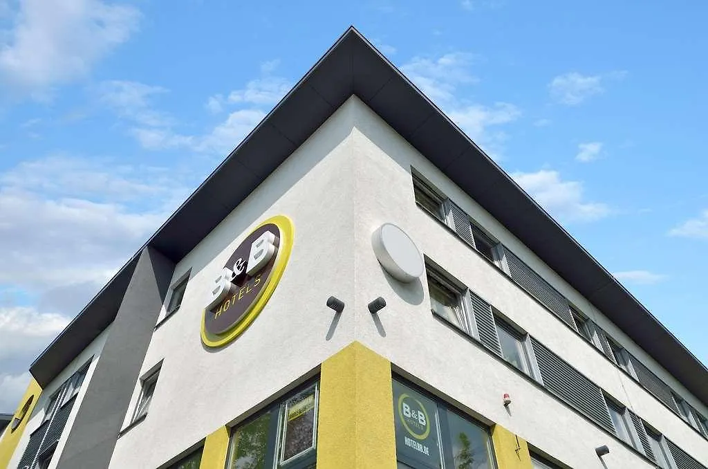 B&B Hotel Stuttgart-City Grafenau  Grafenau (Baden-Wurttemberg)
