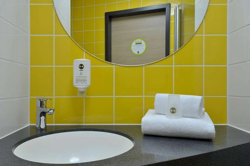 B&B Hotel Stuttgart-City Grafenau