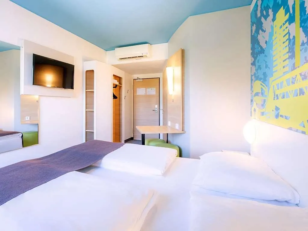 B&B Hotel Stuttgart-City Grafenau  0*, Grafenau (Baden-Wurttemberg) Germany